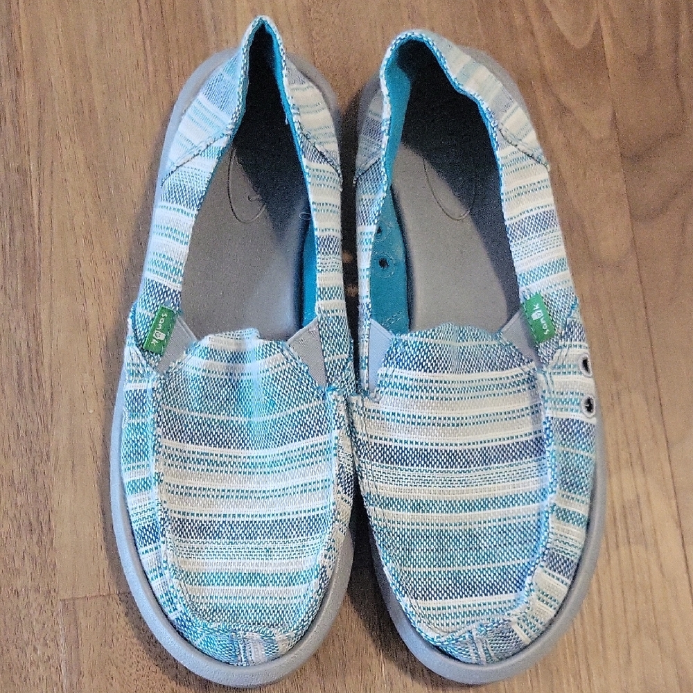 Sanuk Women's Striped Flats